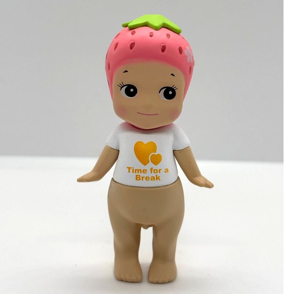 New Unbranded Kewpie/Angel Collectible Mini Figure, Strawberry Break, Open Box